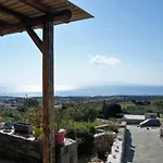 Art House In Aspro Chorio, 2-4 Guests