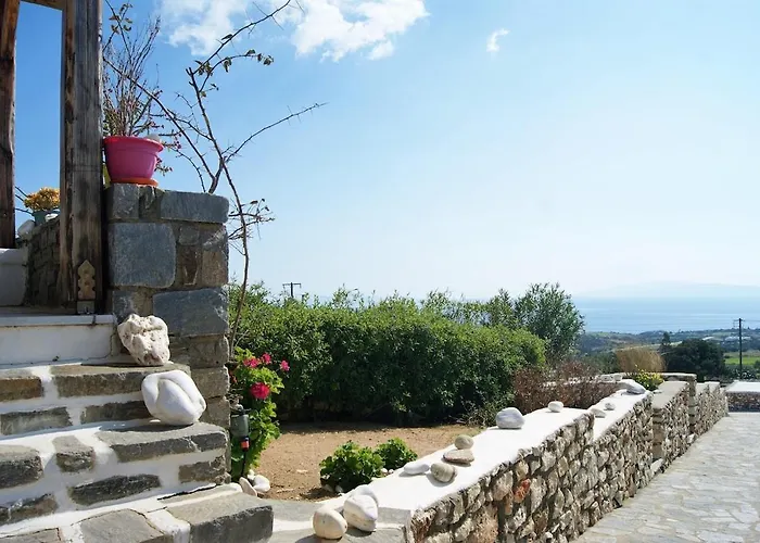 Art House In Aspro Chorio, 2-4 Guests Aspro Chorio